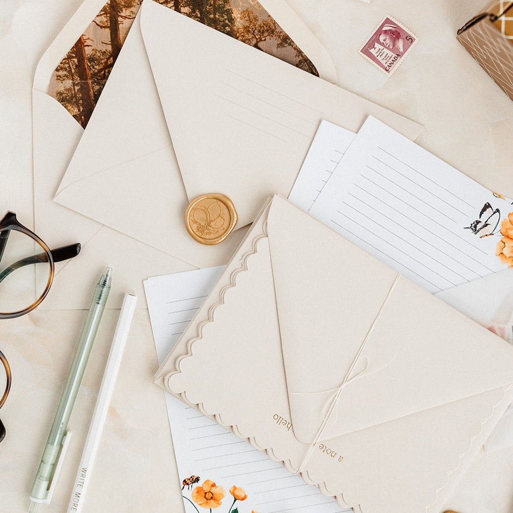 The Letter Writers Club Box